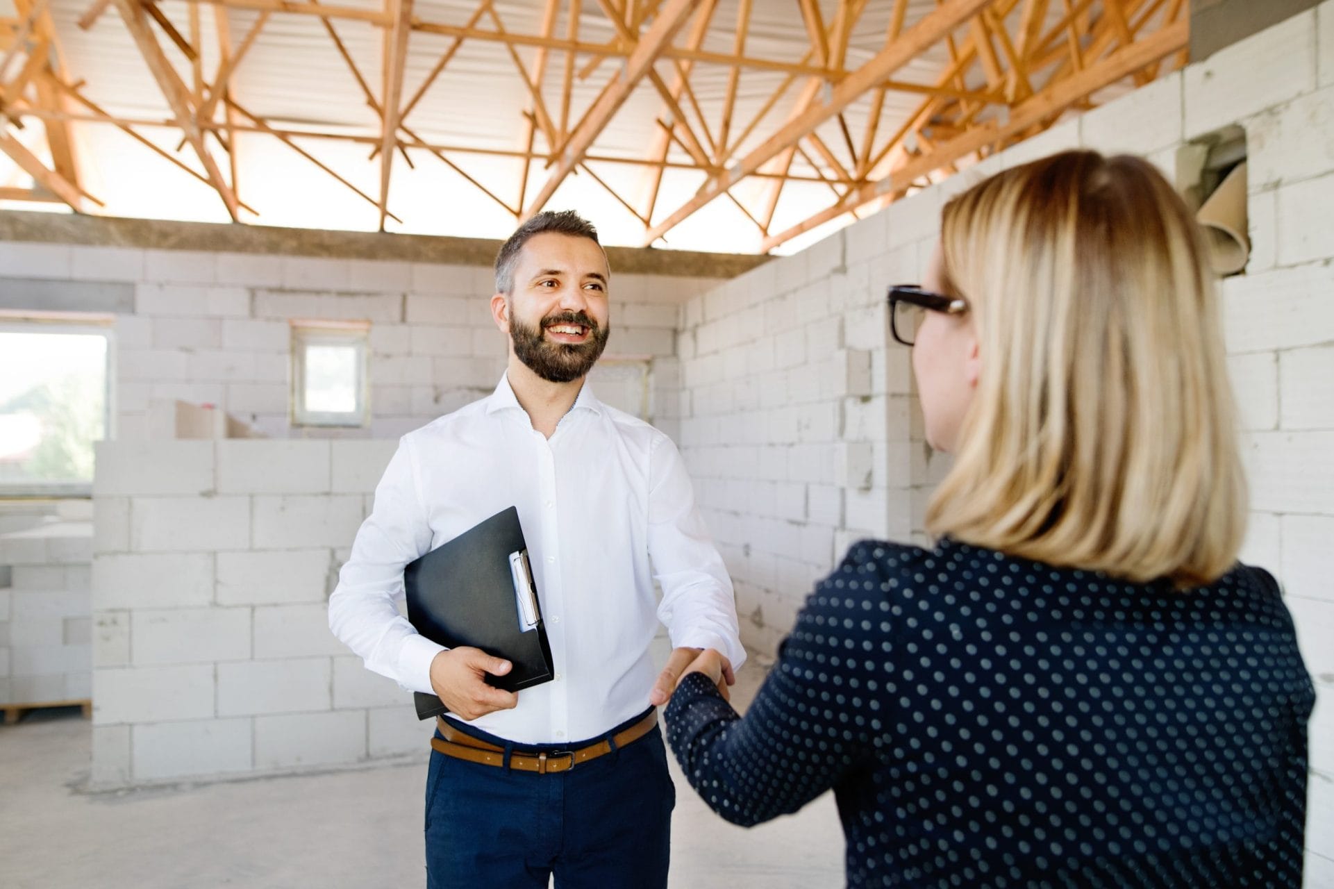 commercial real estate business owners making a deal